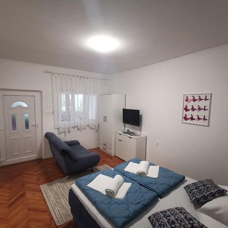 Apartment Dario Novi Vinodolski Bagian luar foto